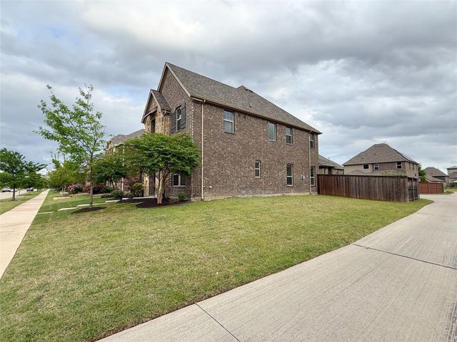 9829 Sharps Drive, Frisco, TX 75035