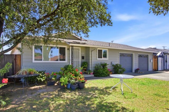 Russo Drive, San Jose, CA 95118
