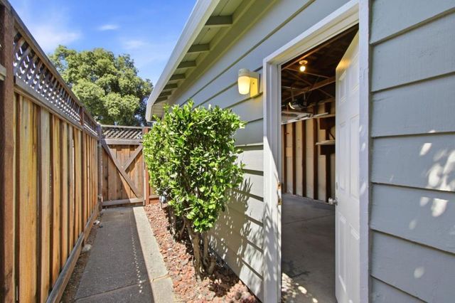 Russo Drive, San Jose, CA 95118