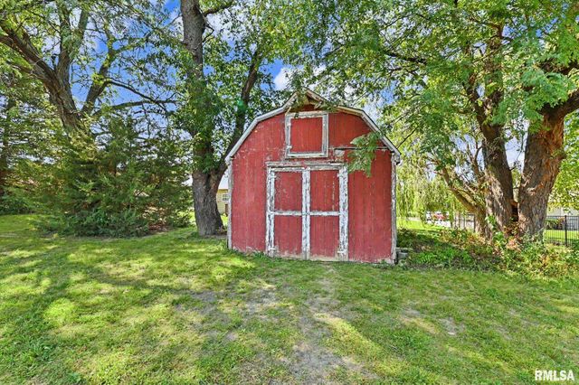 210 WHISPERING OAKS Drive, Germantown Hills, IL 61548