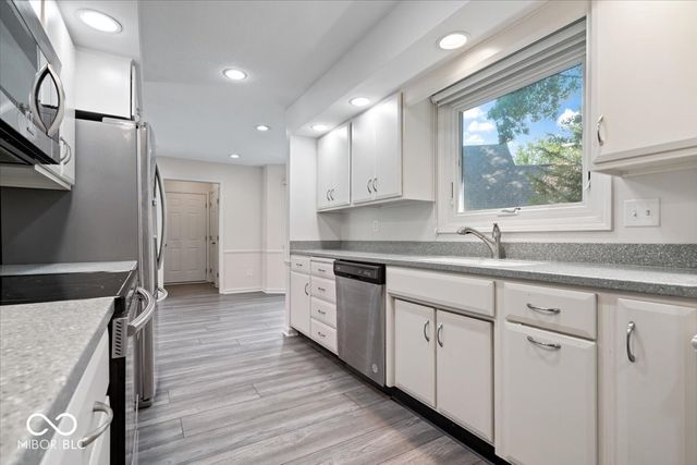 9263 Spring Forest Drive 7, Indianapolis, IN 46260