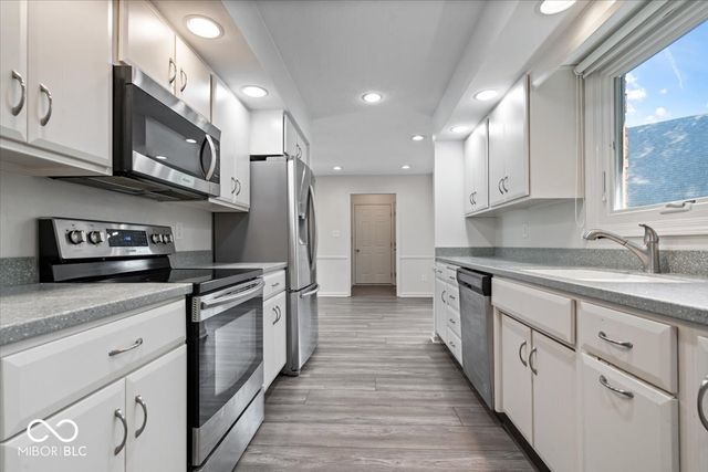 9263 Spring Forest Drive 7, Indianapolis, IN 46260