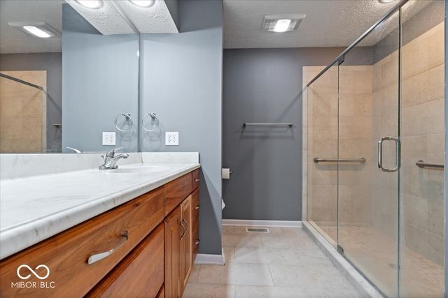 9263 Spring Forest Drive 7, Indianapolis, IN 46260