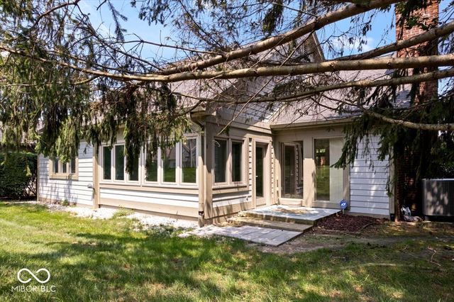 9263 Spring Forest Drive 7, Indianapolis, IN 46260