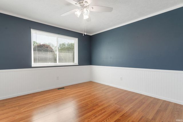 27407 Cobblestone Way, Elkhart, IN 46514