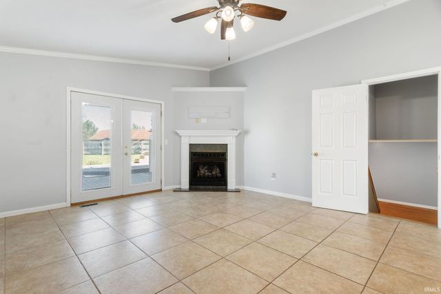 27407 Cobblestone Way, Elkhart, IN 46514