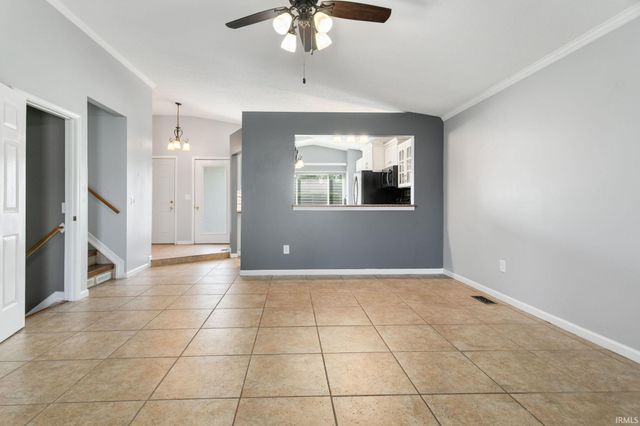 27407 Cobblestone Way, Elkhart, IN 46514