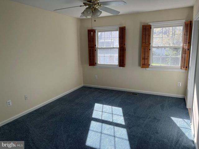 3225 DUNSTER CT, Fairfax, VA 22030