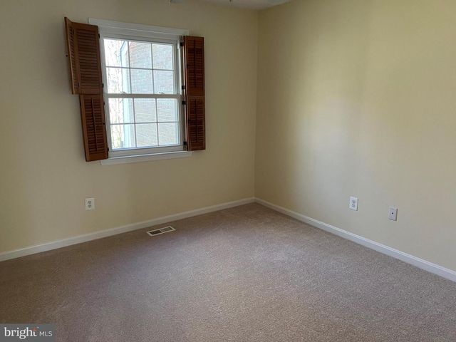 3225 DUNSTER CT, Fairfax, VA 22030