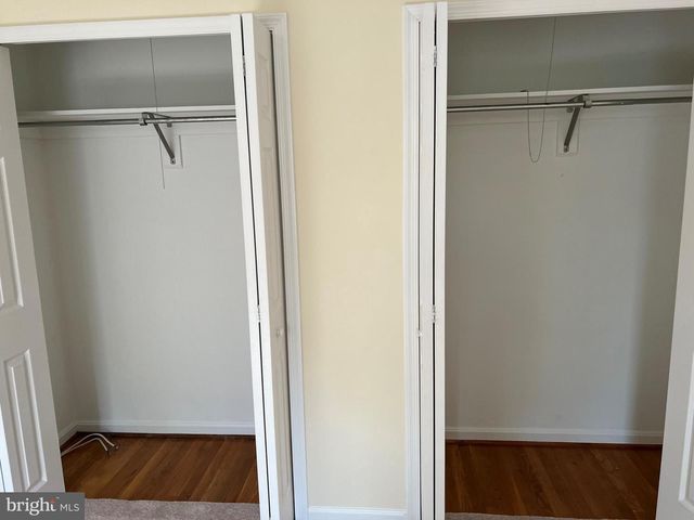 3225 DUNSTER CT, Fairfax, VA 22030