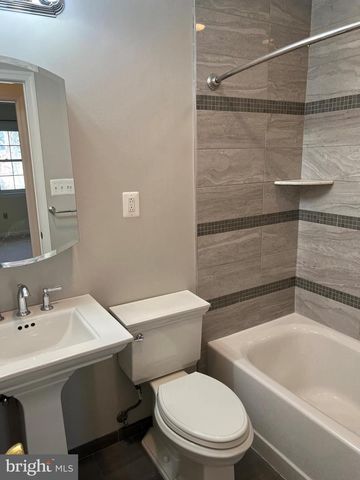 3225 DUNSTER CT, Fairfax, VA 22030