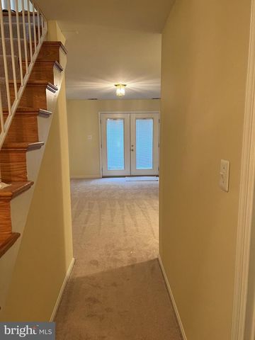 3225 DUNSTER CT, Fairfax, VA 22030
