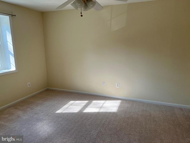 3225 DUNSTER CT, Fairfax, VA 22030