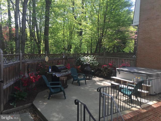 3225 DUNSTER CT, Fairfax, VA 22030