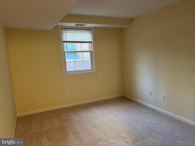 3225 DUNSTER CT, Fairfax, VA 22030