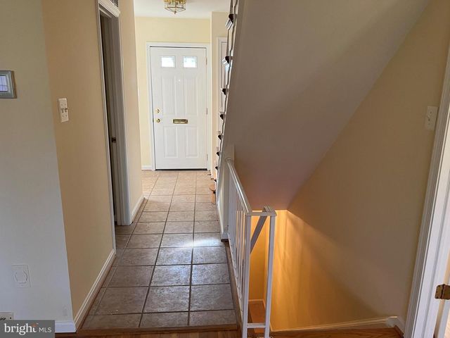 3225 DUNSTER CT, Fairfax, VA 22030
