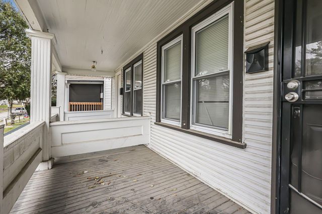 377-379 S Terrace Avenue, Columbus, OH 43204