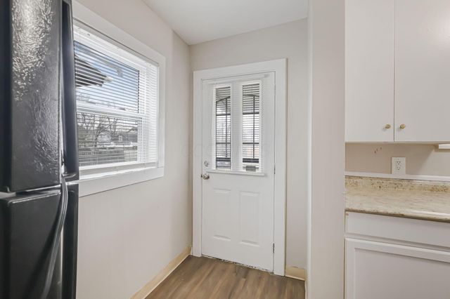 377-379 S Terrace Avenue, Columbus, OH 43204