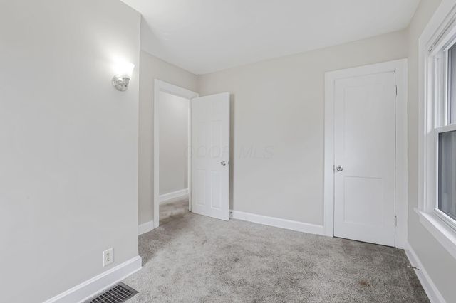 377-379 S Terrace Avenue, Columbus, OH 43204