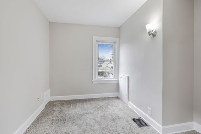 377-379 S Terrace Avenue, Columbus, OH 43204