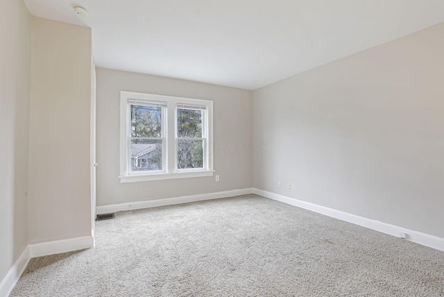 377-379 S Terrace Avenue, Columbus, OH 43204