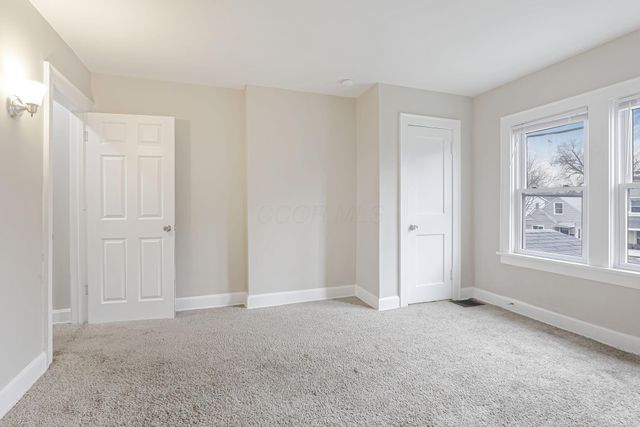 377-379 S Terrace Avenue, Columbus, OH 43204