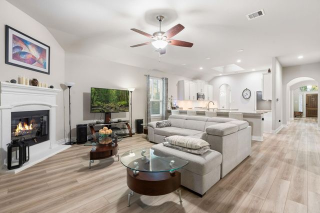 11041 Shadow View Drive, Conroe, TX 77304