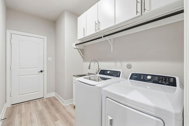 11041 Shadow View Drive, Conroe, TX 77304