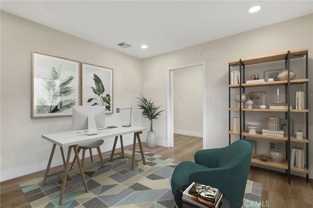 1432 N Catalina Street, Burbank, CA 91505