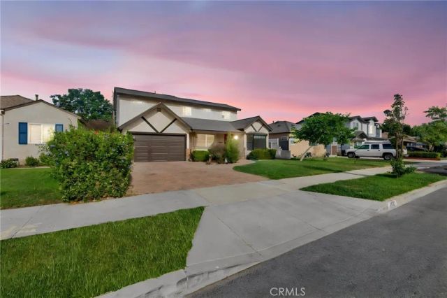 1432 N Catalina Street, Burbank, CA 91505