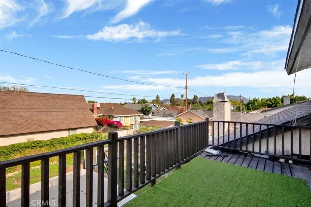 1432 N Catalina Street, Burbank, CA 91505
