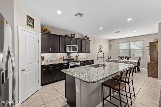 2996 N AMBER Drive, Buckeye, AZ 85396