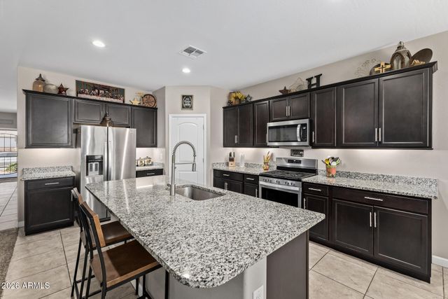 2996 N AMBER Drive, Buckeye, AZ 85396