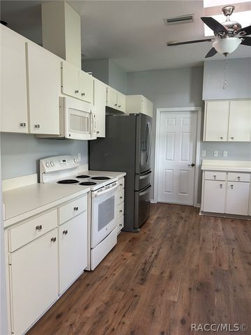 6821 E Queensbury Lane, Inverness, FL 34452
