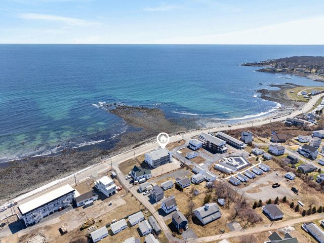 790 York St Apt 4, York, ME 03909