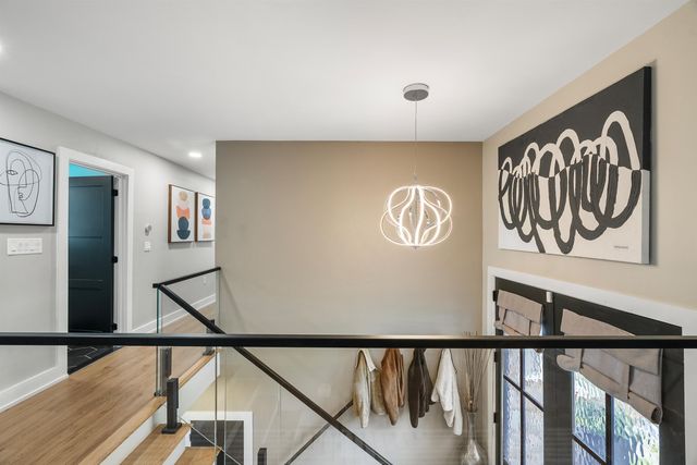 3 Robin Drive, Hudson, NH 03051