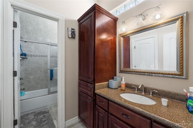 406 W 14th Street, Weslaco, TX 78596