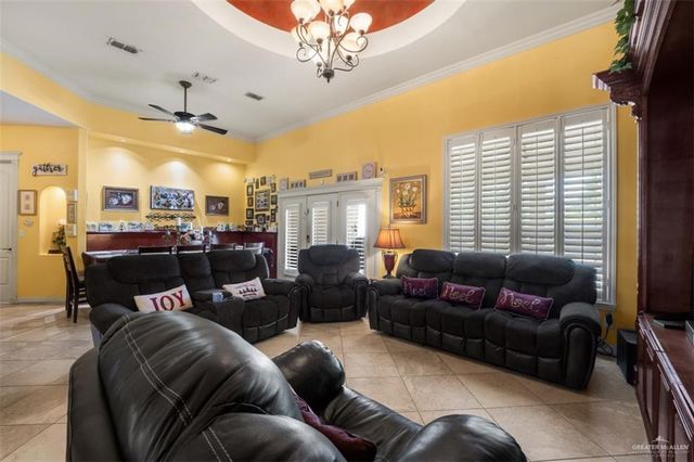 406 W 14th Street, Weslaco, TX 78596