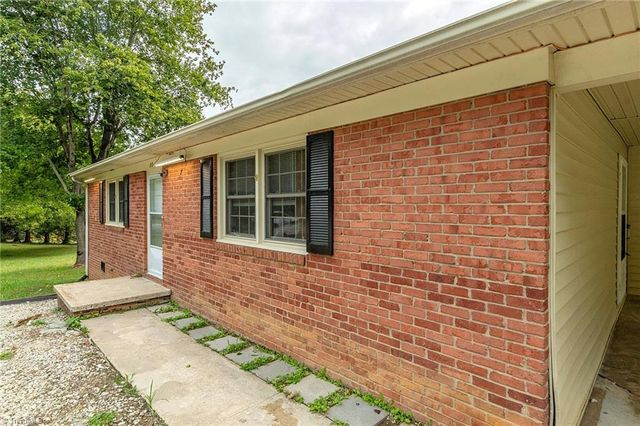 272 Cheyenne Circle, Asheboro, NC 27205