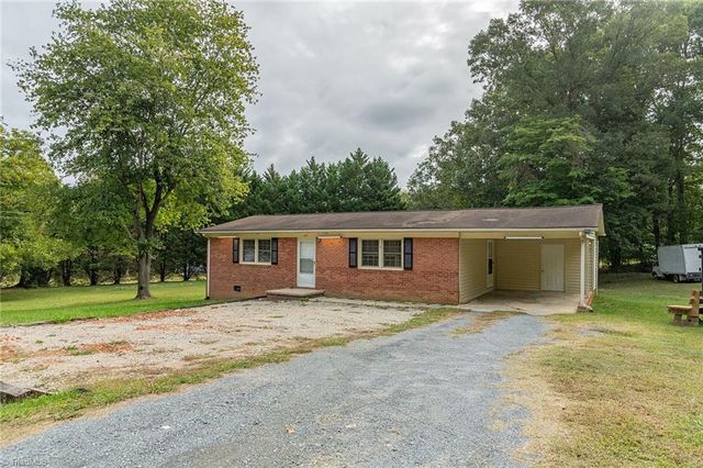 272 Cheyenne Circle, Asheboro, NC 27205