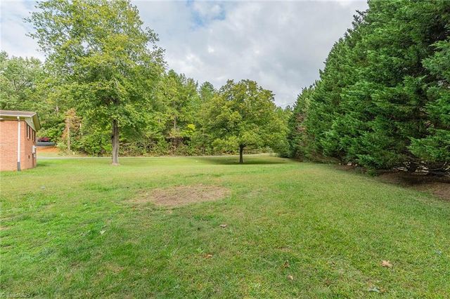 272 Cheyenne Circle, Asheboro, NC 27205