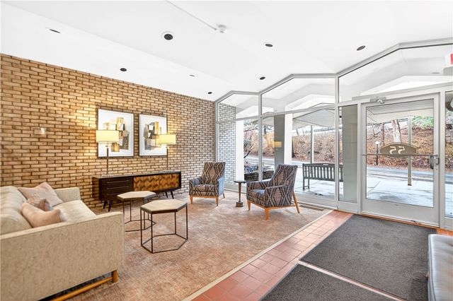 55 Highland Rd 503, Bethel Park, PA 15102
