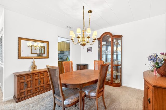 55 Highland Rd 503, Bethel Park, PA 15102