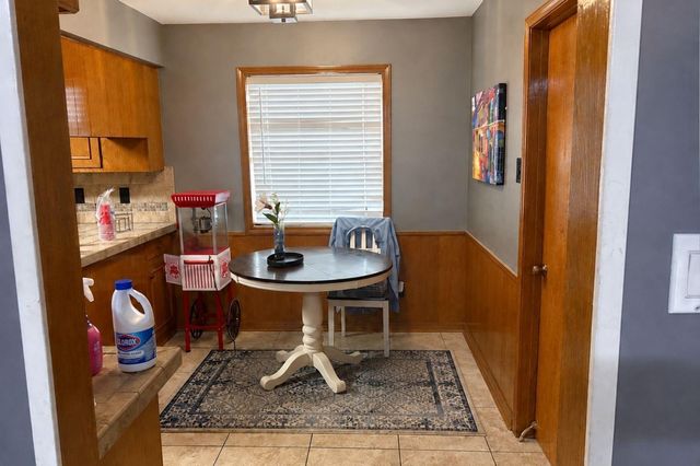 423 Woodvine Drive, El Lago, TX 77586