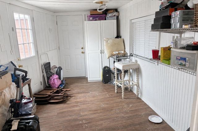 423 Woodvine Drive, El Lago, TX 77586