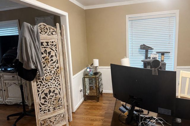 423 Woodvine Drive, El Lago, TX 77586