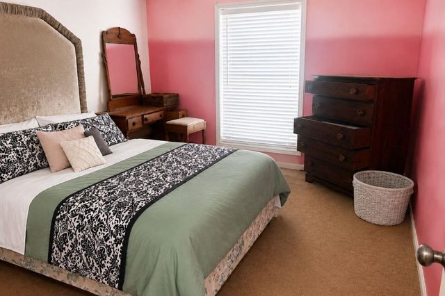 423 Woodvine Drive, El Lago, TX 77586