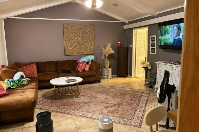 423 Woodvine Drive, El Lago, TX 77586
