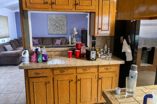 423 Woodvine Drive, El Lago, TX 77586