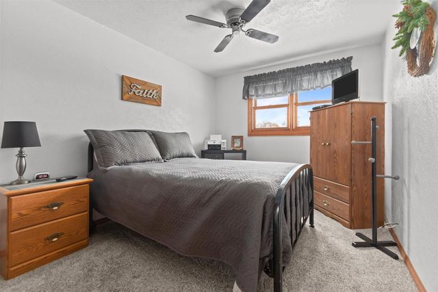 1258 CIRCLE DRIVE, Green Bay, WI 54313